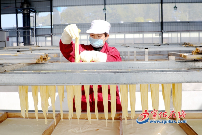 宁化：腐竹加工助农增收