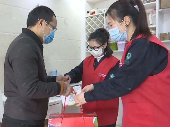 三八节，宁化的他们给湖北抗疫一线女神送上节日慰问