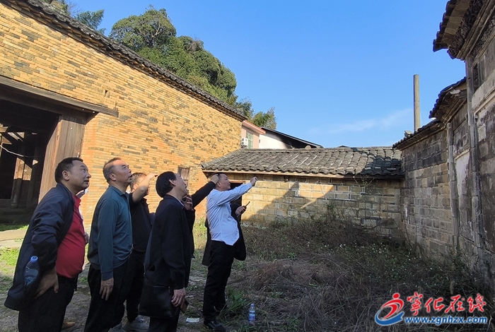 宁化县举办社科普及宣传专家 “提振精气神 建功新福建”座谈会暨闽学文化专题调研