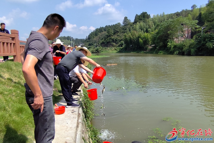 安远镇：保护母亲河，我们在行动